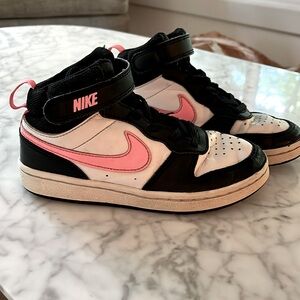 Girls Nike High Top
